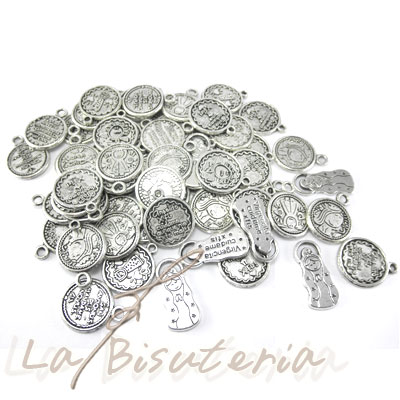 Lote 100 medallas Virgencita Plis, variadas (55 cent/unidad)