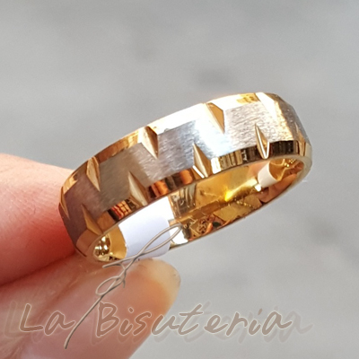 Anillo acero modelo 12200010 oro