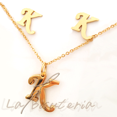 Collar y pendientes 254018, oro. Letra K