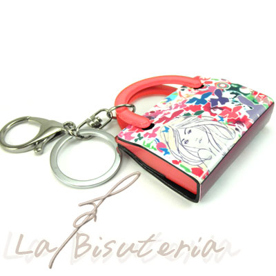 Llavero Chica detalle. Llavero rgido tipo bolso