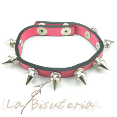 Pulsera de pinchos - pulsera de remaches. Color fucsia - mod 3